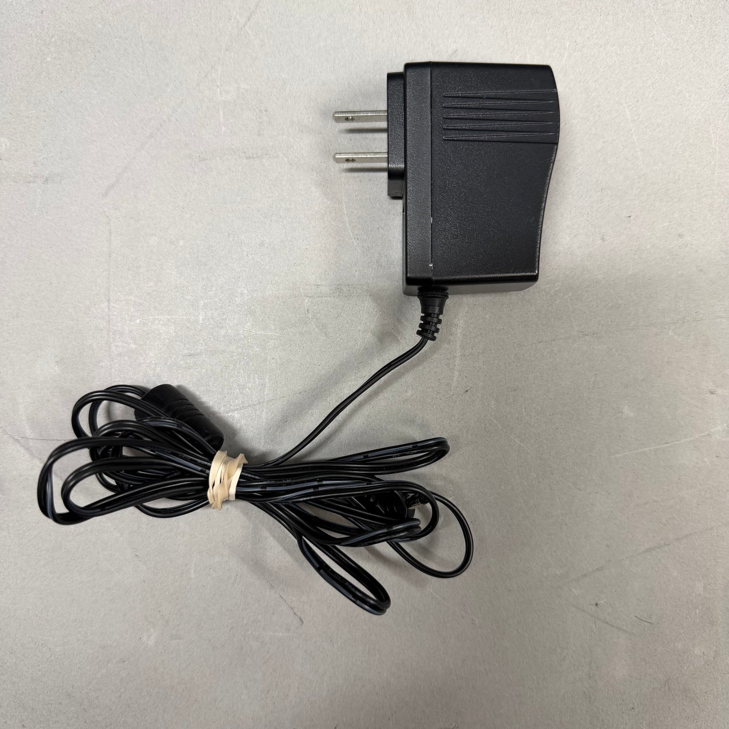 Insignia Portable DVD Player Wired NS-D7PDVD