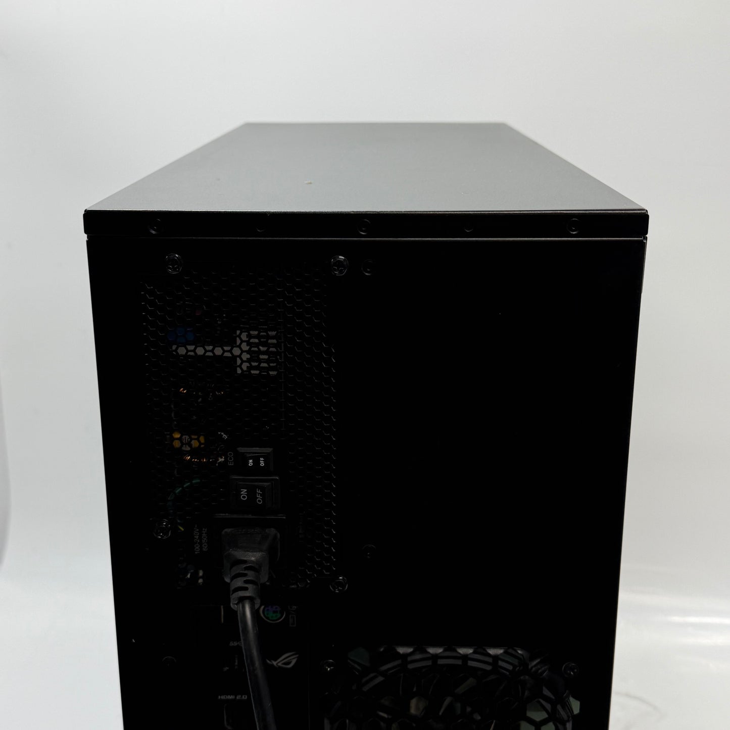 IN WIN Custom PC Ryzen 5 3600 3.60GHz 16GB RAM 512GB SSD GeForce RTX 2070 Super