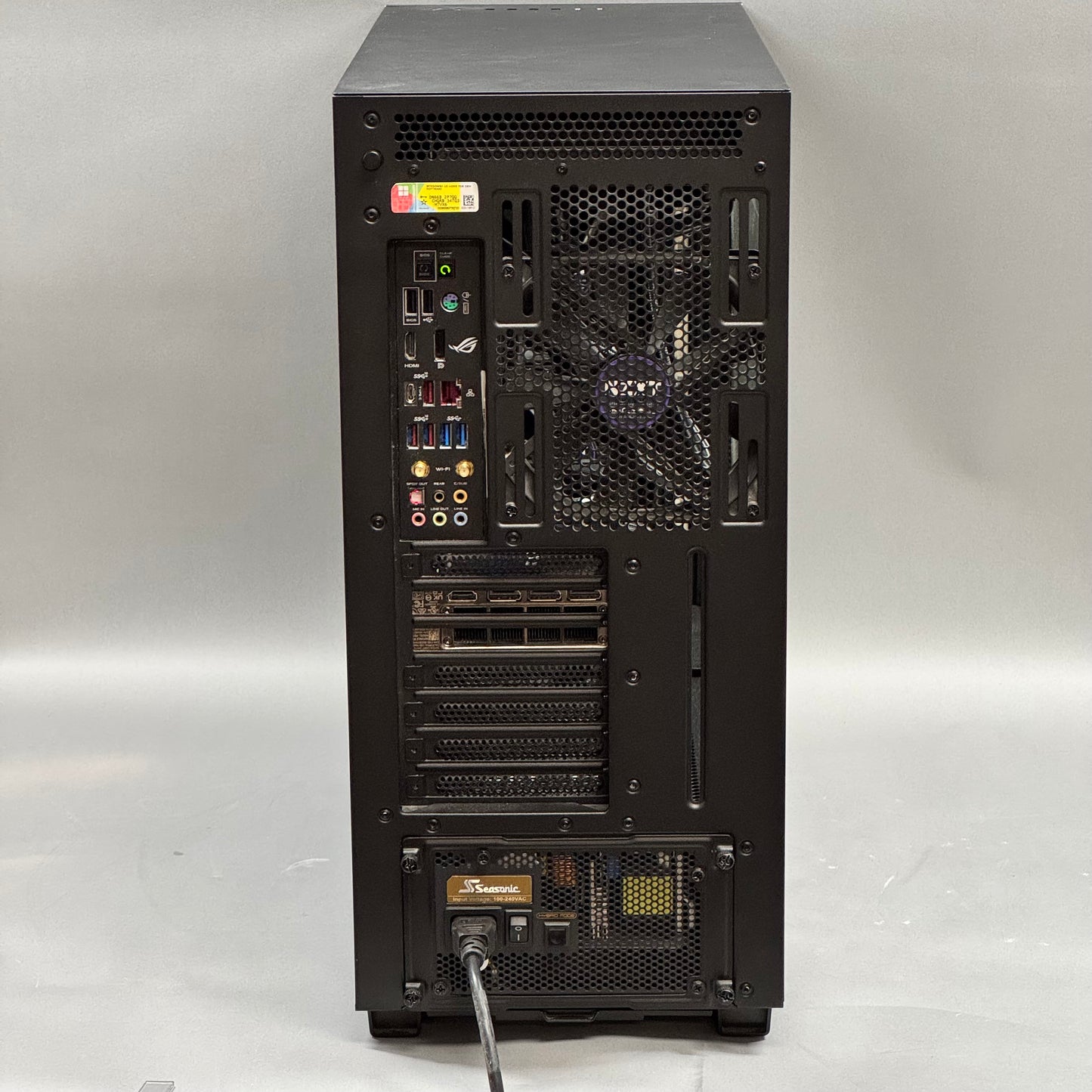 NZXT H700i Core i7-8700K 3.70GHz 16GB RAM 1TB SSD Nvidia GeForce RTX 3080 Ti