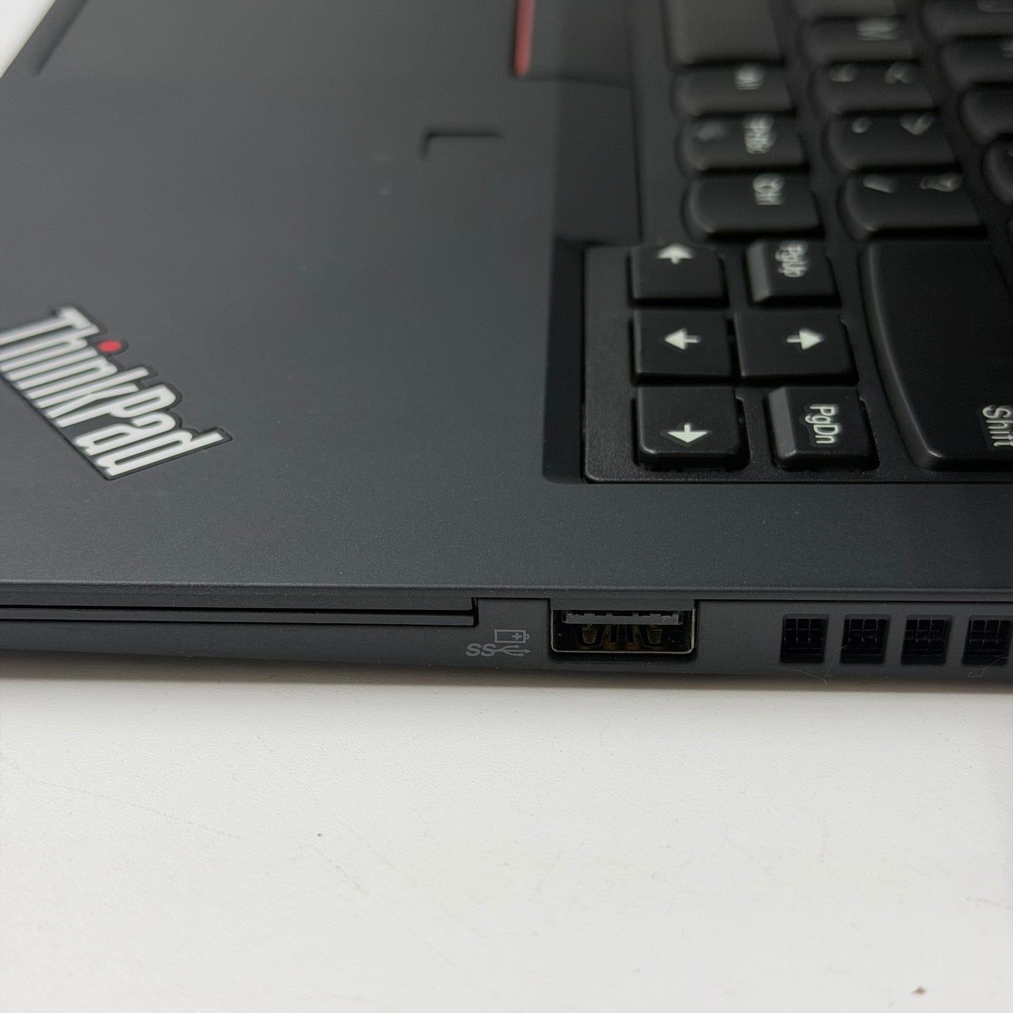 Lenovo ThinkPad T495 20NK-S00100 14" Ryzen 3 PRO 3300U 2.1GHz 8GB RAM 128GB SSD