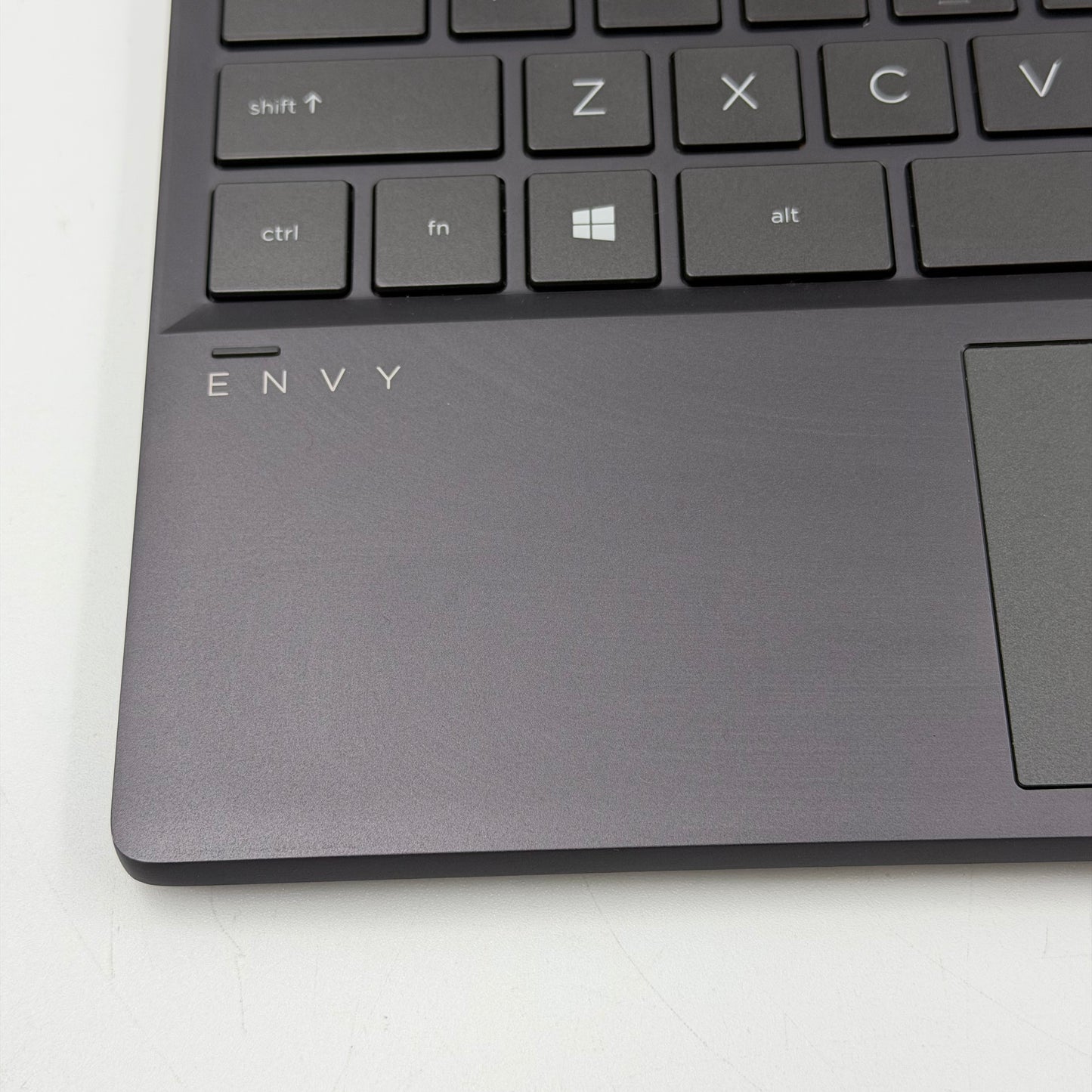 HP Envy x360 13Z-AR000 13.3" Ryzen 5 3500U 2.10GHz 8GB RAM 256GB SSD