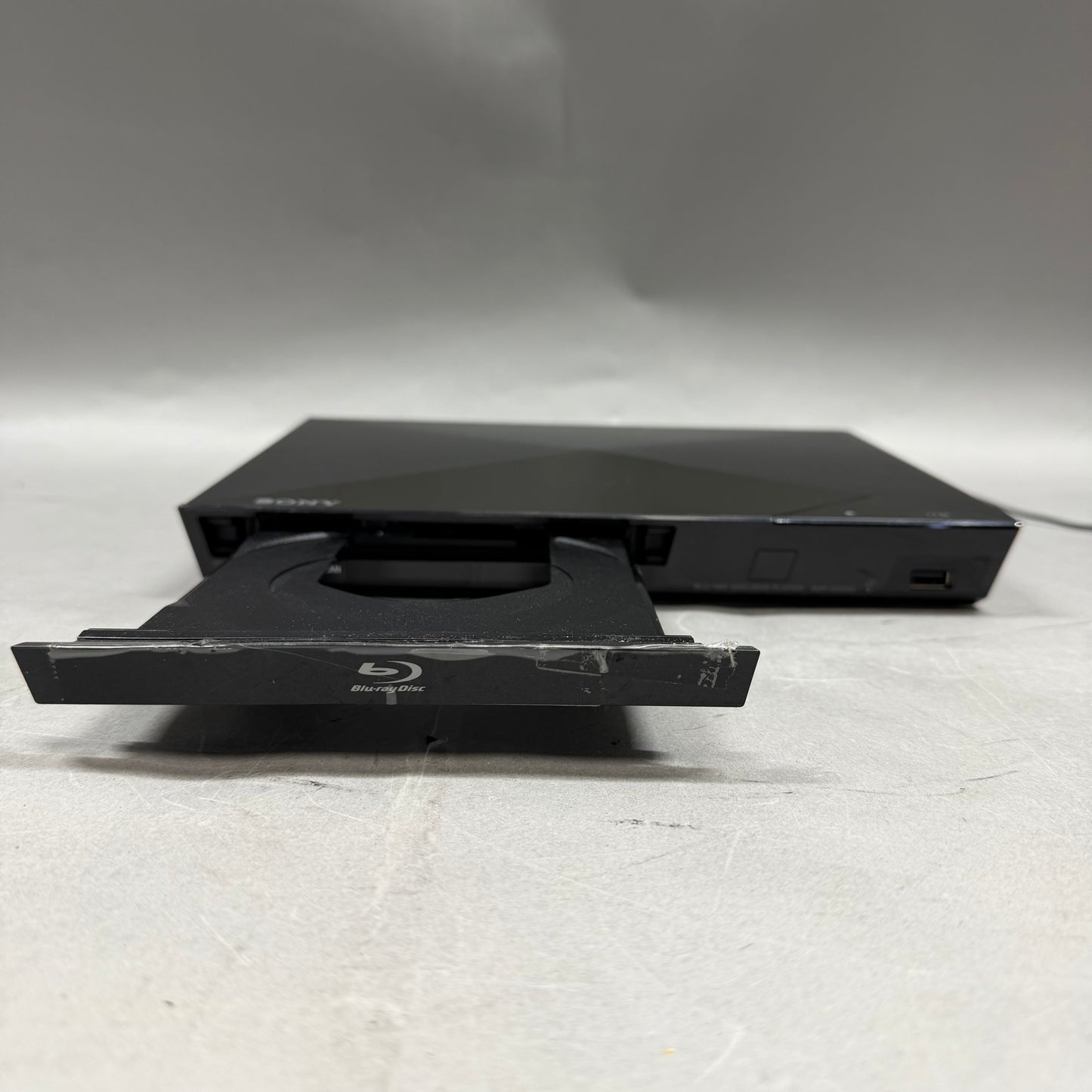 Sony Blu-Ray DVD Player Wired BDP-S5200