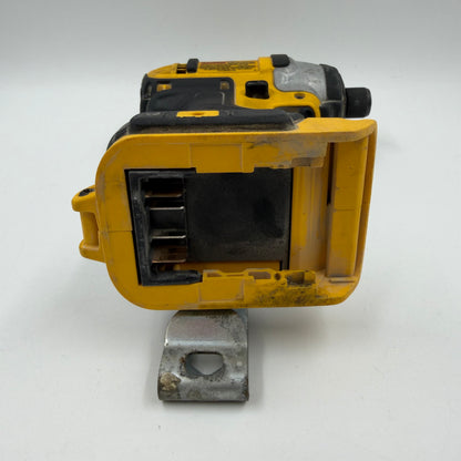 DeWalt DCF885 20V 1/4" Impact Driver Kit