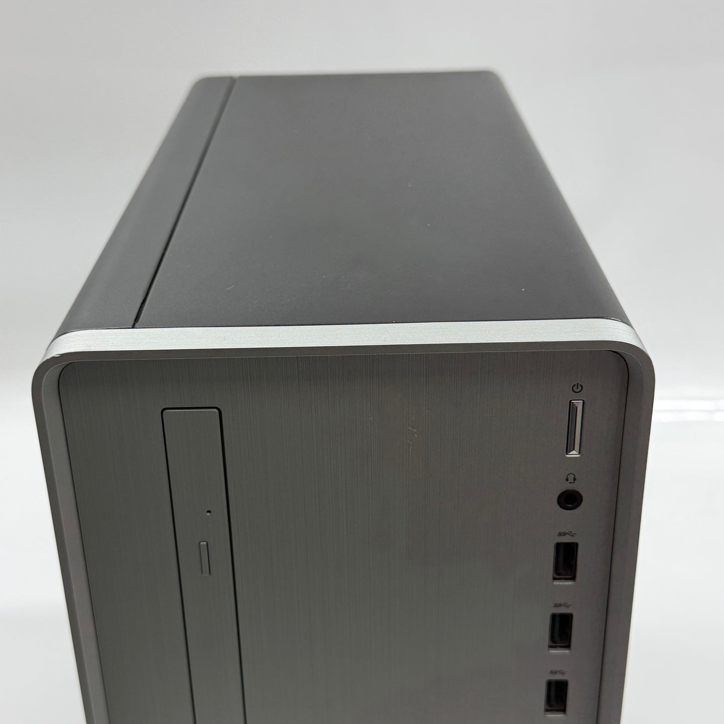 HP Pavilion TP01-0145M Ryzen 3 3200G 3.60GHz 8GB RAM 128GB SSD 1TB HDD