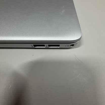 HP Laptop 15-DW3035CL 15.6" Core i5-1135G7 2.4GHz 16GB RAM 512GB SSD 512GB SSD