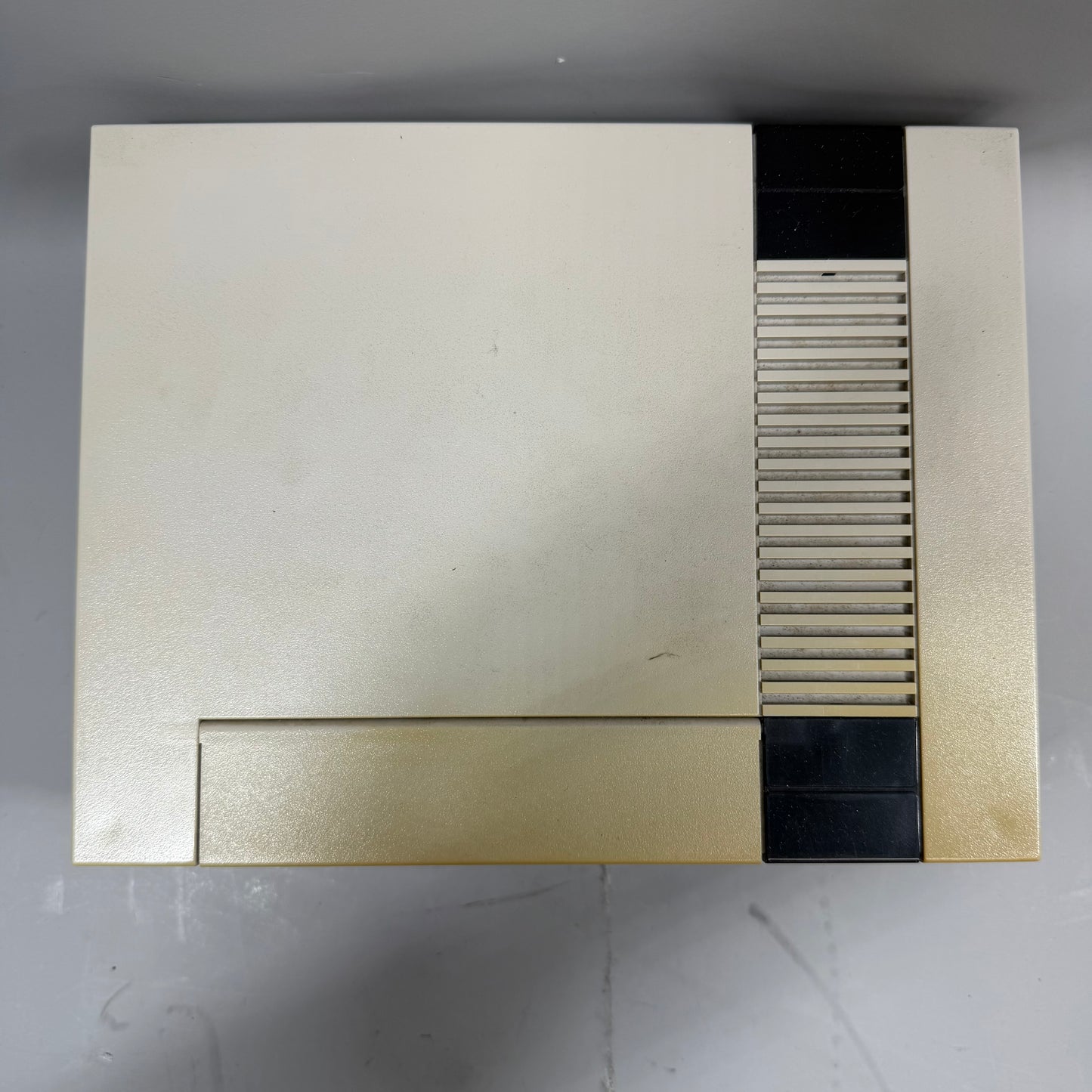 Nintendo Entertainment System NES Console Gaming System NES-001 Gray