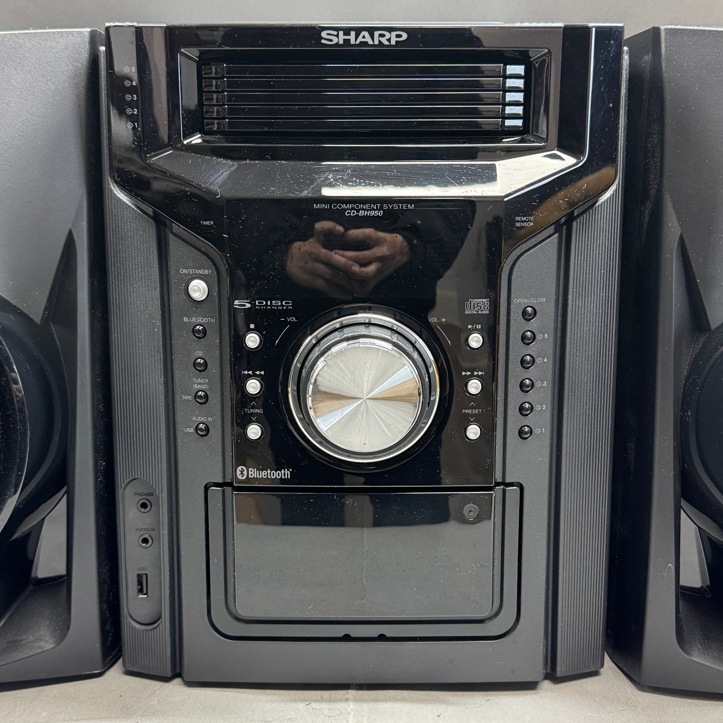 Sharp CD-BH950 Speakers