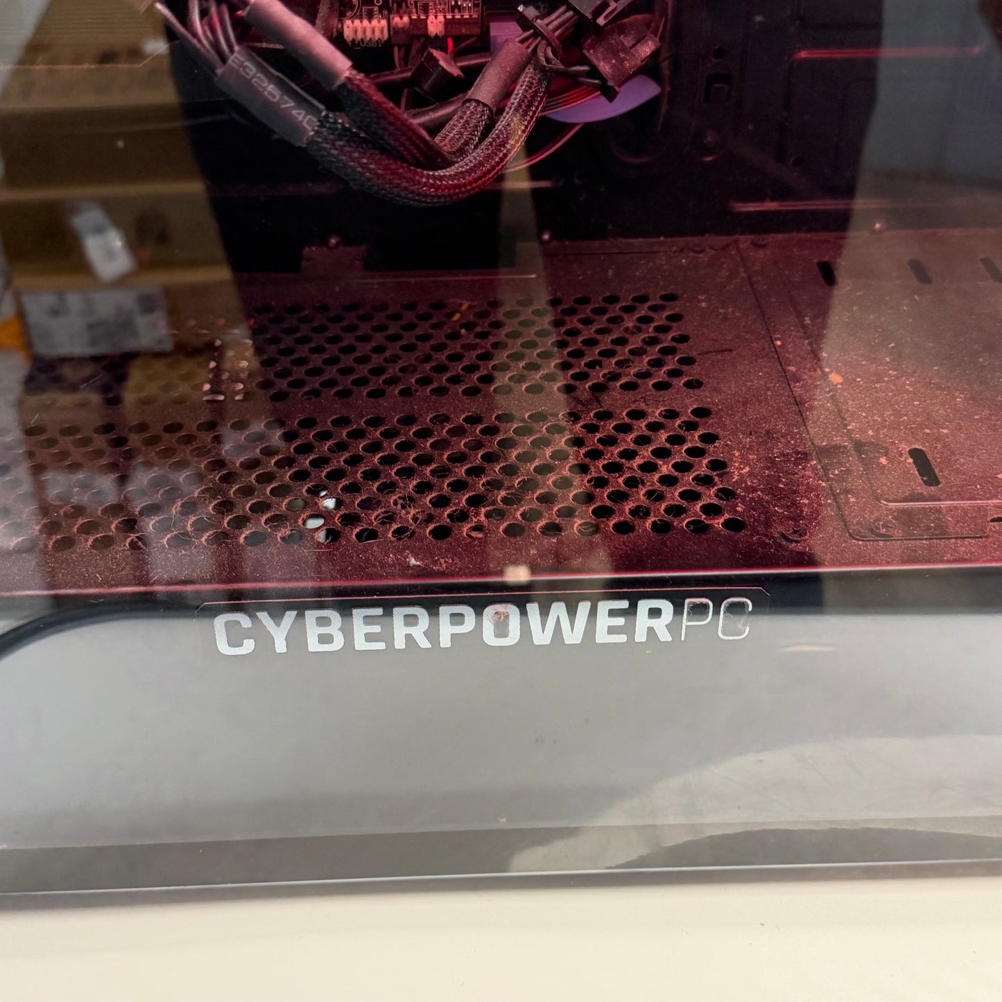 CyberPower Custom PC FX-6300 3.50GHz 8GB RAM 1TB HDD XFX Radeon RX 560