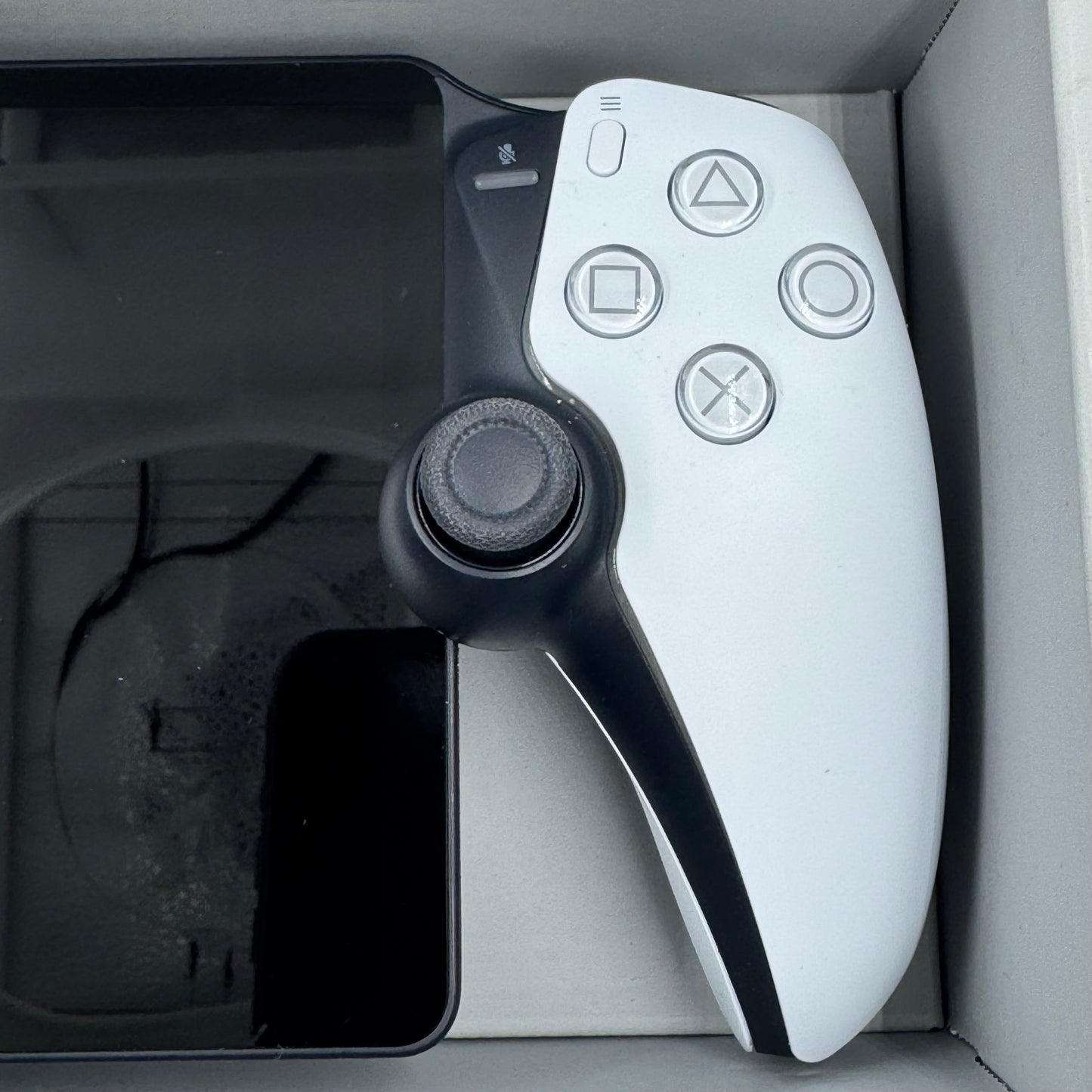 Sony Portal White/Black CFI-Y1001