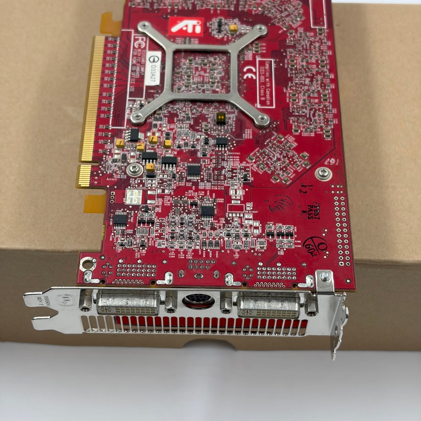 ATI Crossfire X1950XTX 512MB GDDR4 Graphics Card 102A9150100000002