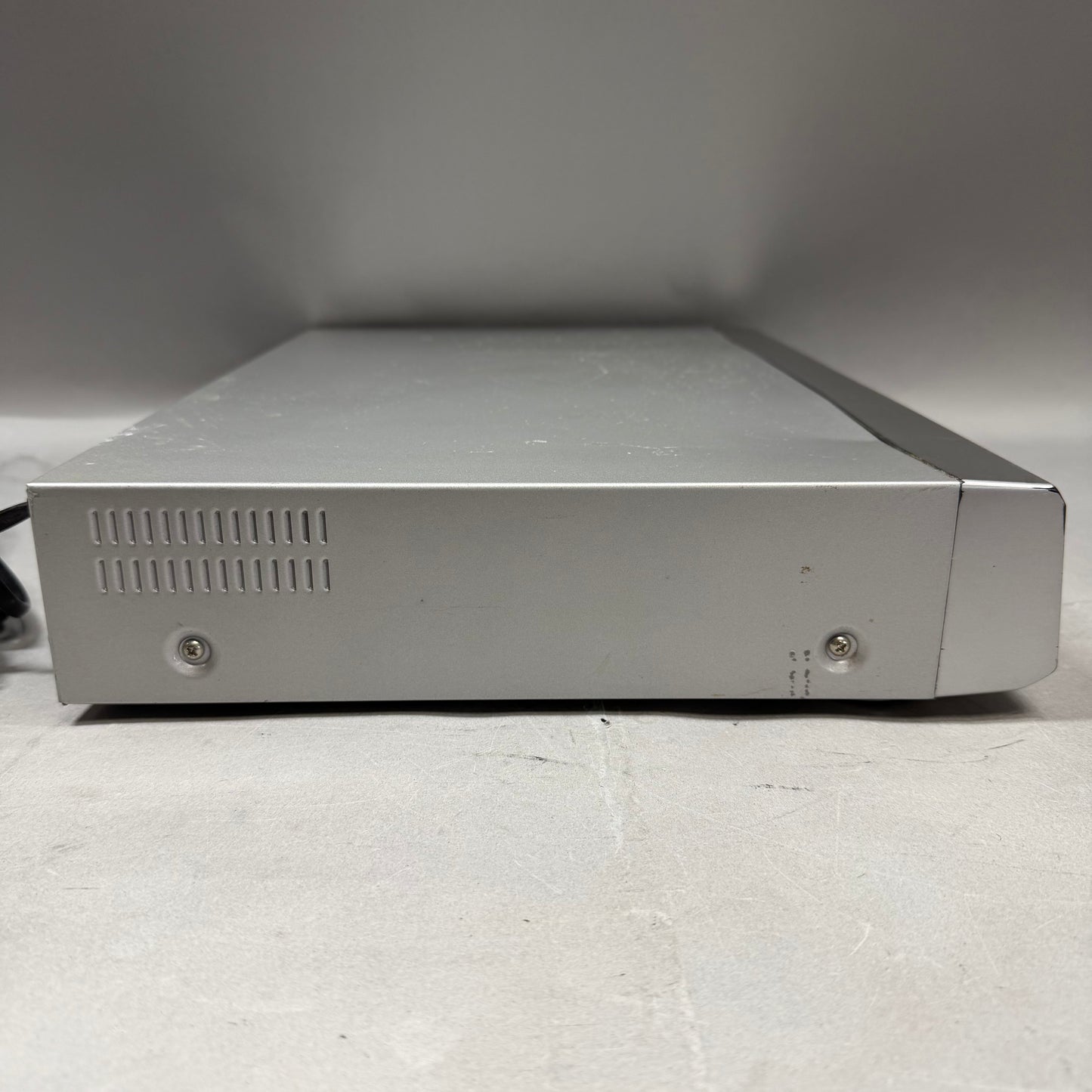 Sony DVD/CD/Video CD Player Wired DV-740DU