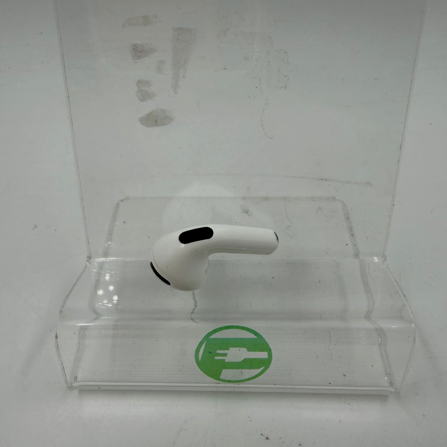 Apple AirPods 4th Gen ANC with MagSafe Charging Case A3056 A3055  A3059