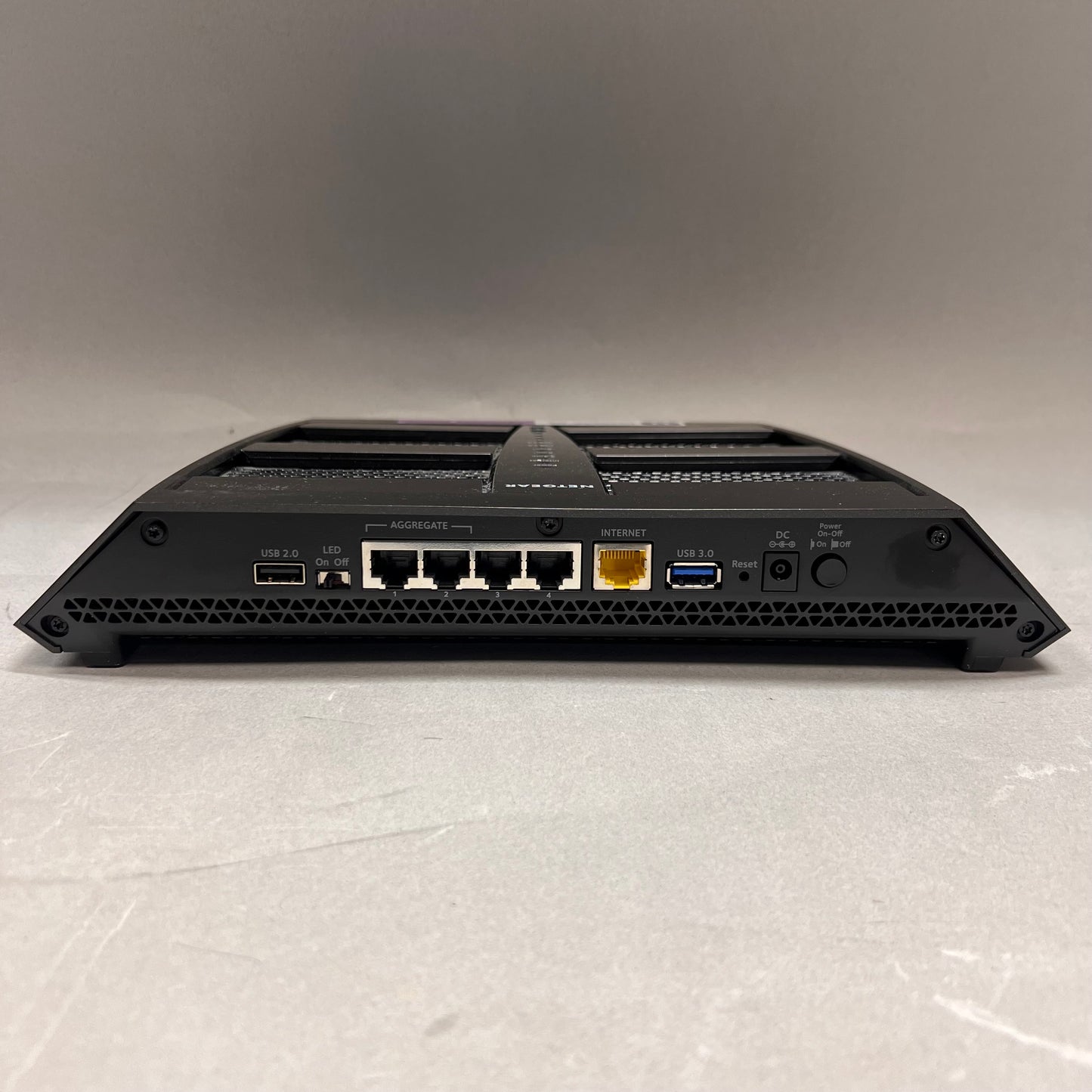 NETGEAR Nighthawk Tri Band WiFi 5 R8000P AC4000 WiFi Rounter