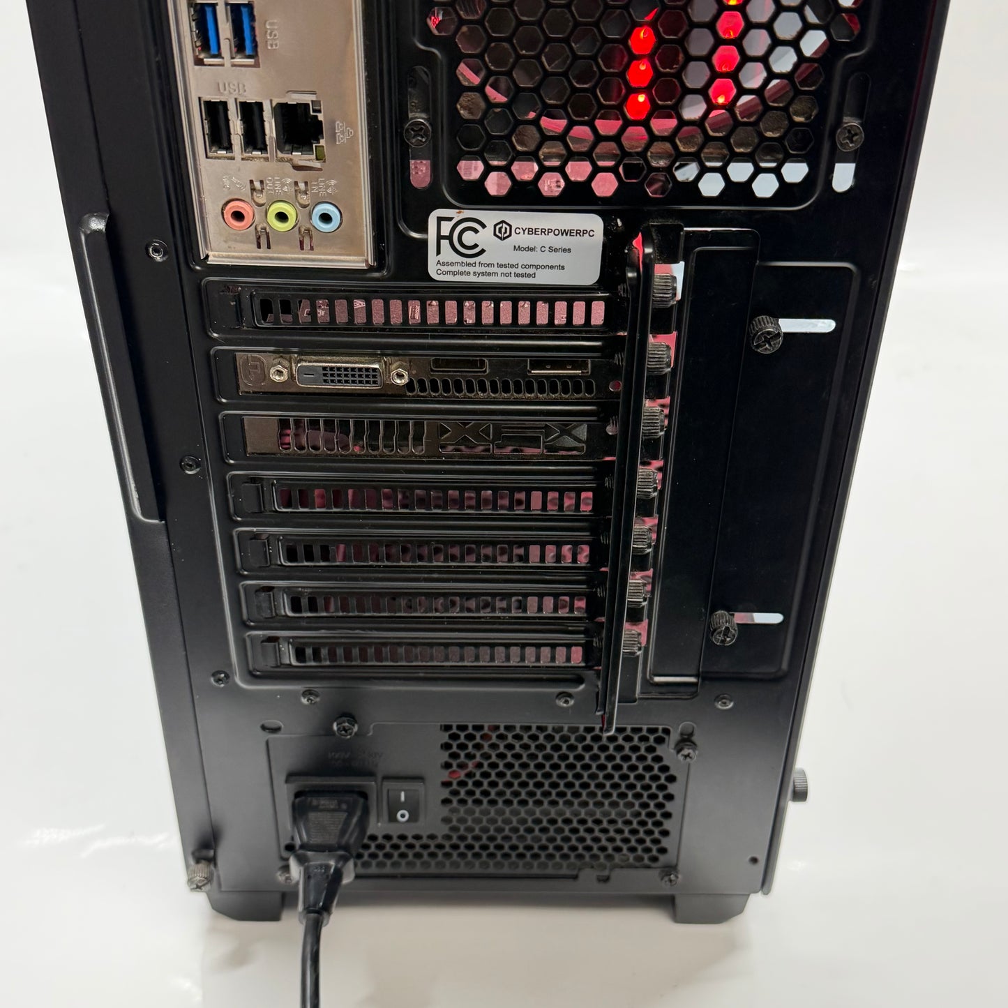 CyberPower Custom PC FX-6300 3.50GHz 8GB RAM 1TB HDD XFX Radeon RX 560