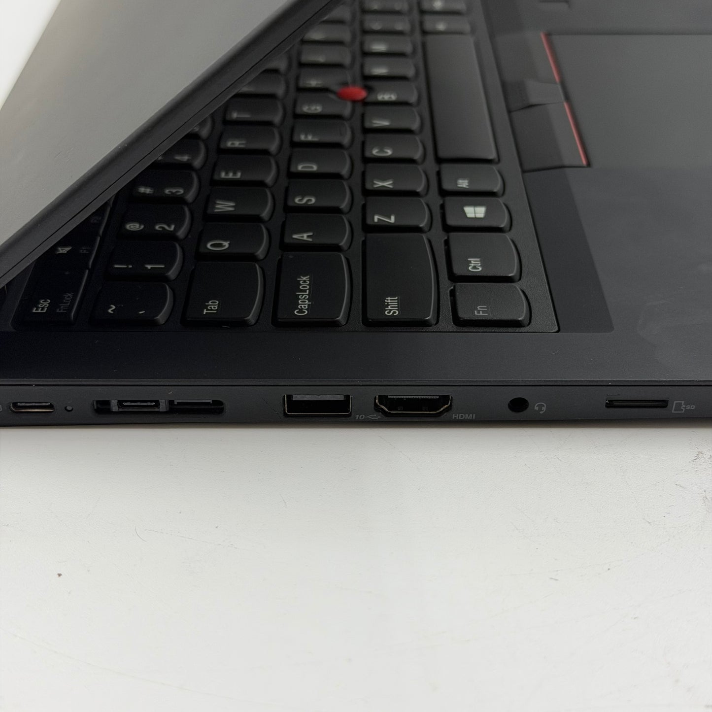 Lenovo ThinkPad T495 20NK-S00100 14" Ryzen 3 PRO 3300U 2.1GHz 8GB RAM 128GB SSD