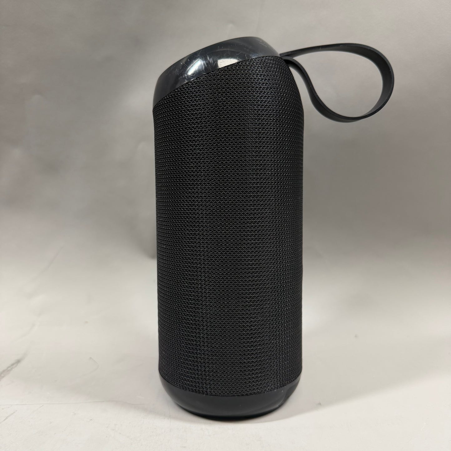 AquaBoost Tzumi Bluetooth Speaker Black 8226