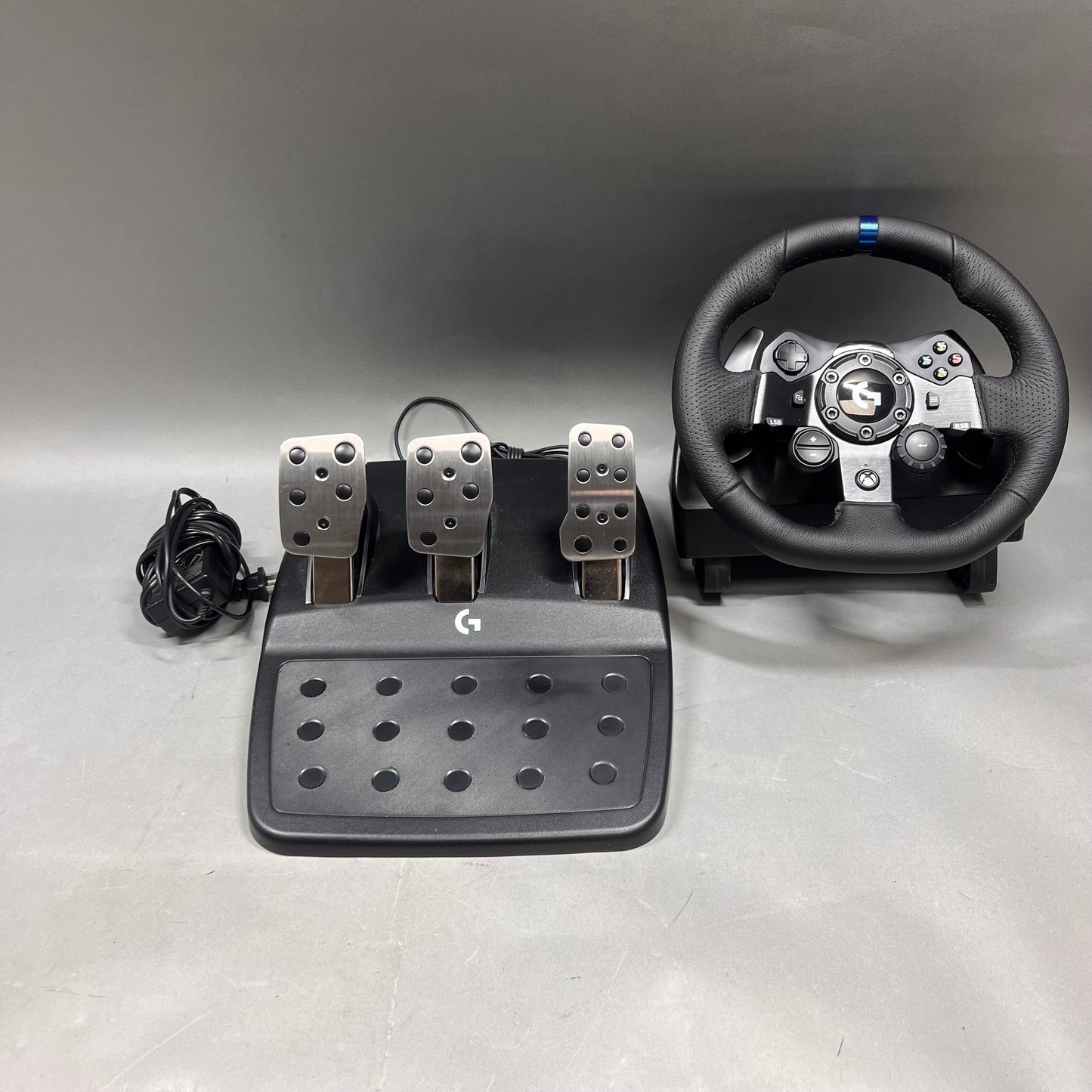Logitech G923 Game Racing Wheels And Pedals 841-000060