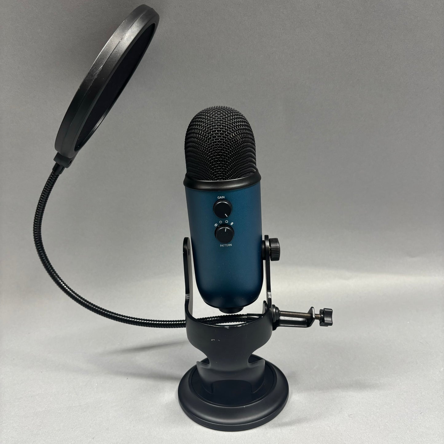 Logitech Blue Yeti USB Microphone w/ Stand