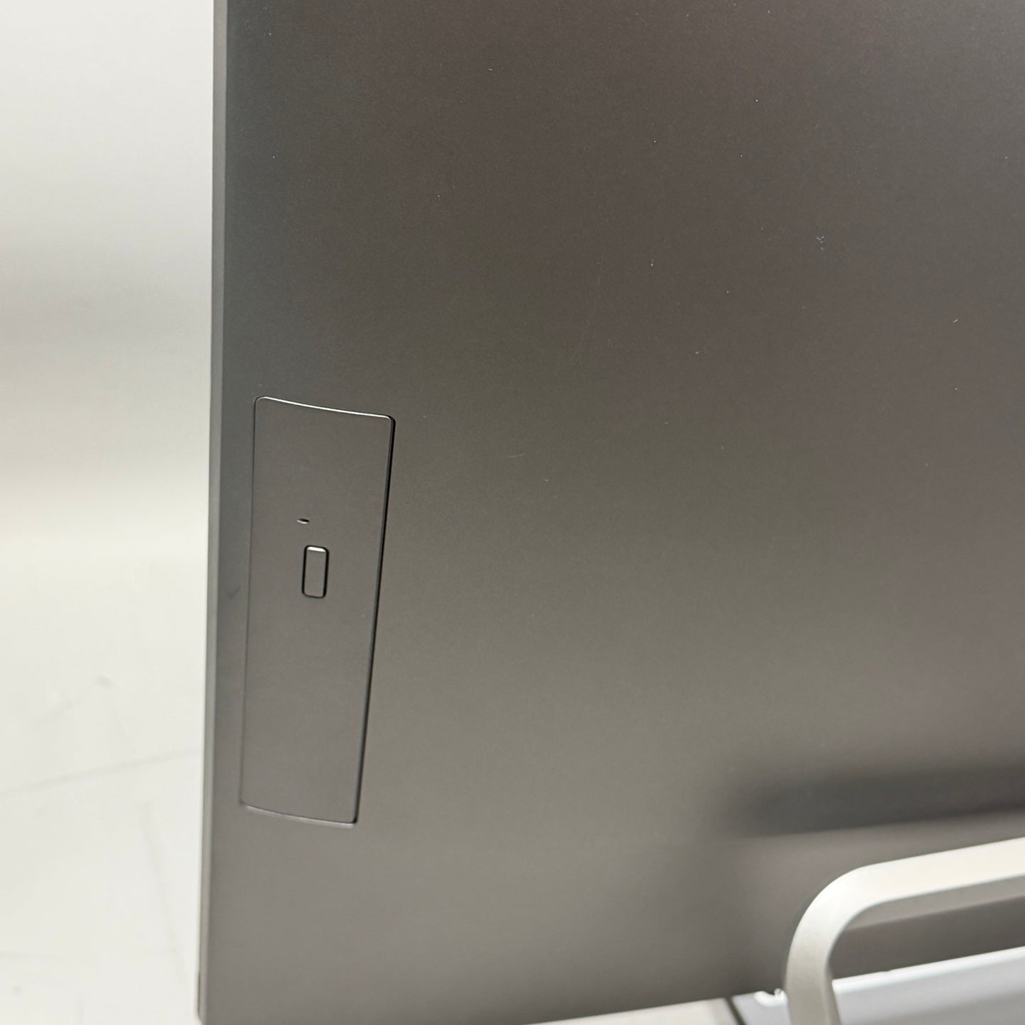 HP Pavilion 27-A010 27" i7-6700T 2.80GHz 16GB RAM 1TB HDD