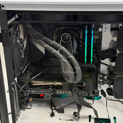 Phanteks Custom PC Ryzen 9 5950X 3.50GHz 64GB RAM 2.5TB SSD 5.5TB HDD ASUS GeForce RTX 4060