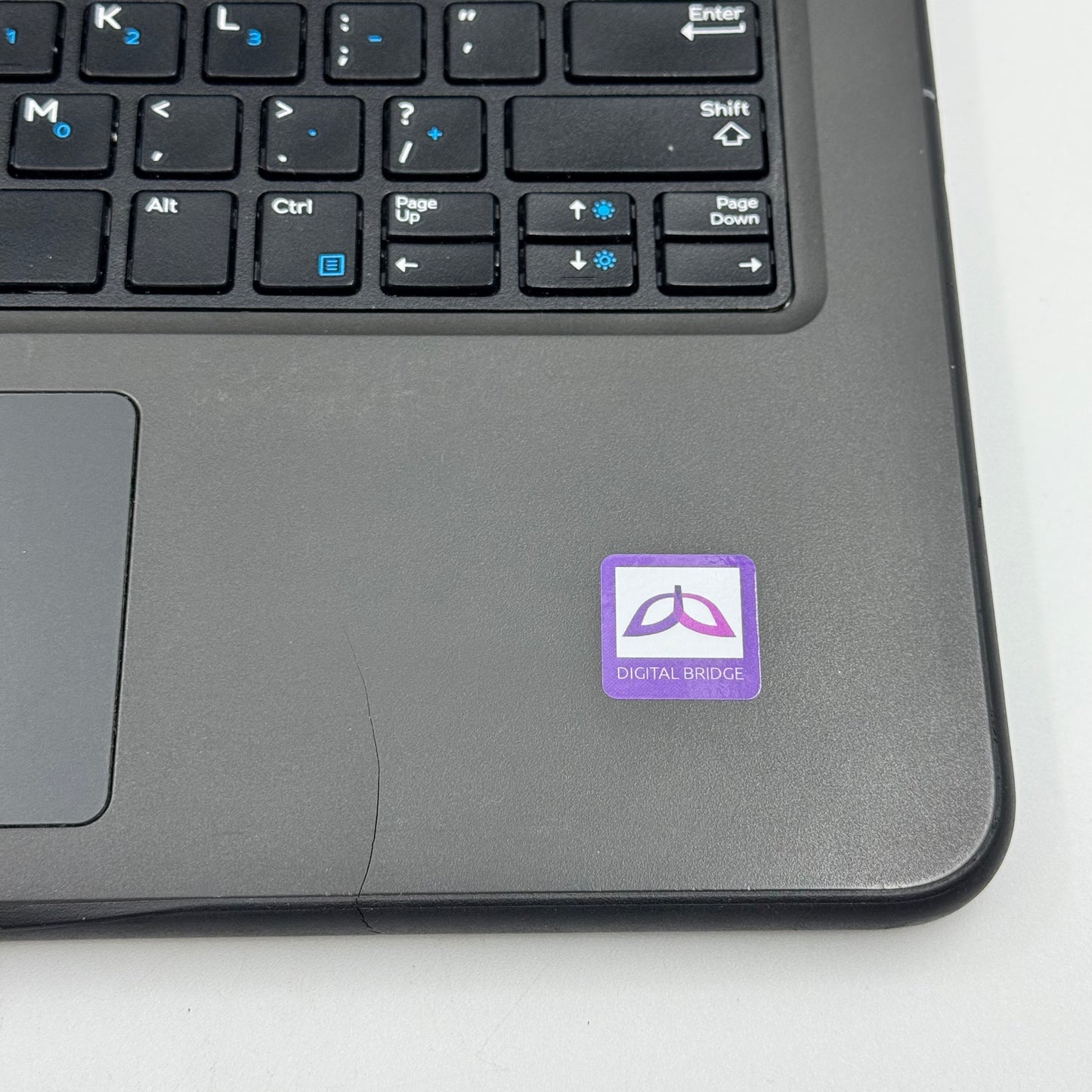 Dell Latitude 3310 13.3" Core i3-8145U 1.80GHz 8GB RAM 128GB SSD