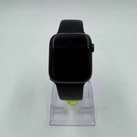 GPS Only Apple Watch SE 1st Gen 44MM Black Aluminum MYDT2LL/A