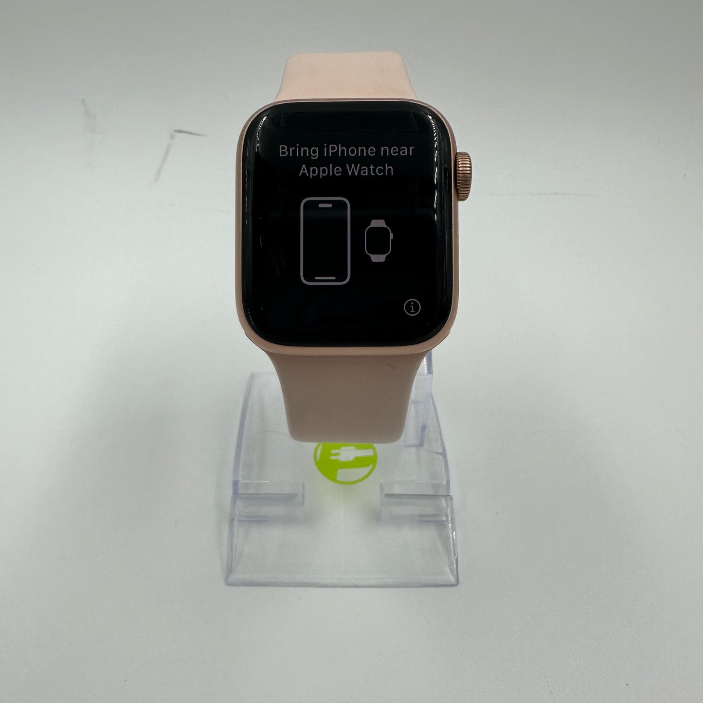 Unlocked Apple Watch SE 40MM Aluminum A1858