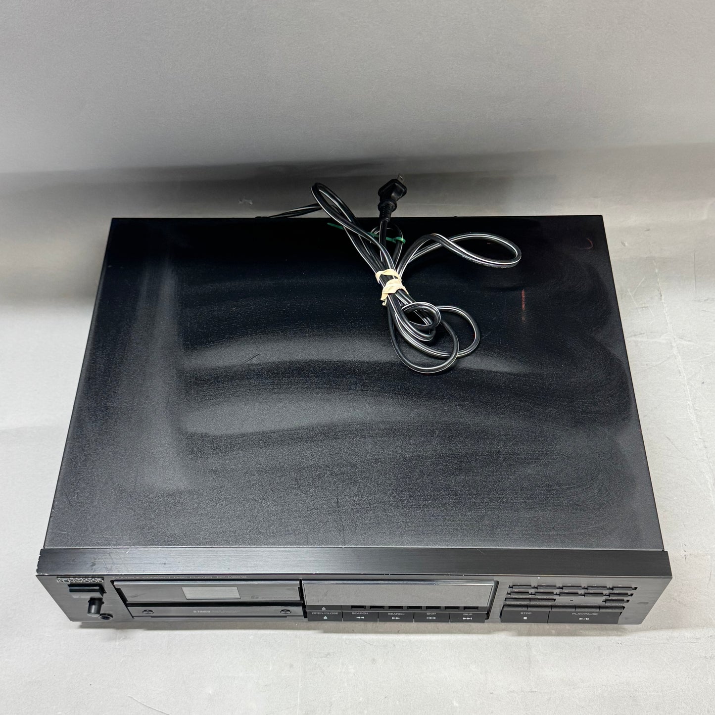 Kenwood DP-M6010 CD Player