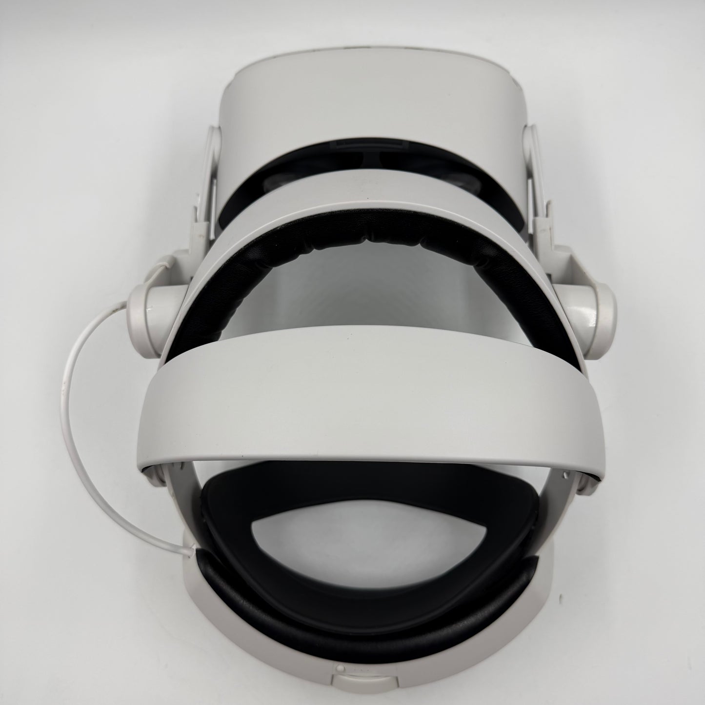 Meta Quest 2 128GB Standalone All-in-One VR Headset KW49CM