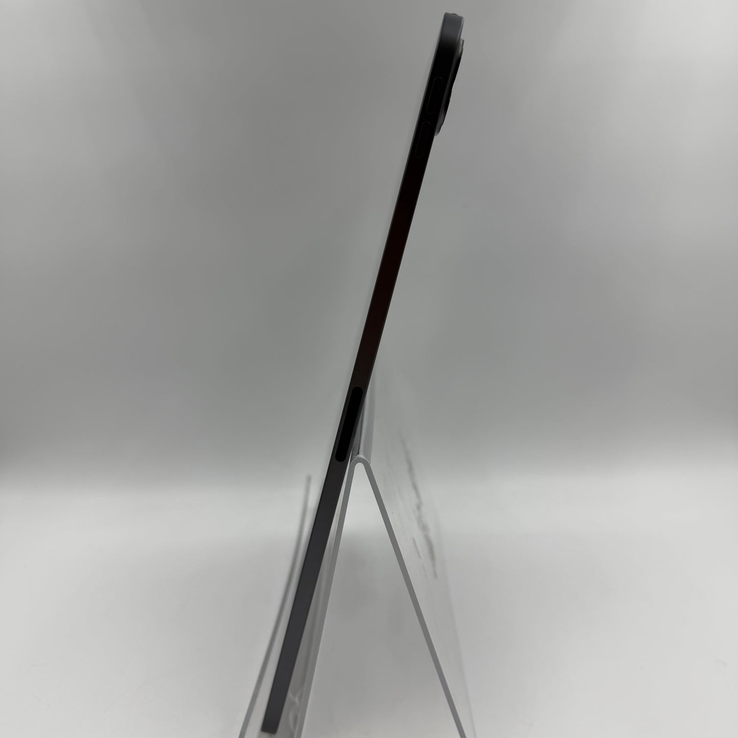 WiFi Only Apple iPad Pro 11" 2nd Gen 256GB Space Gray MXDC2LL/A