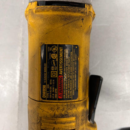 Dewalt 14 Gauge Nimbler Wired DW898