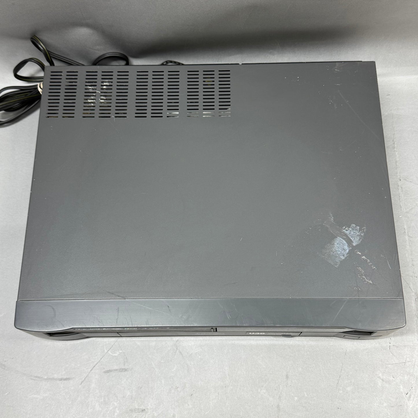 Mitubishi HS-U36  Video Cassette Recorder