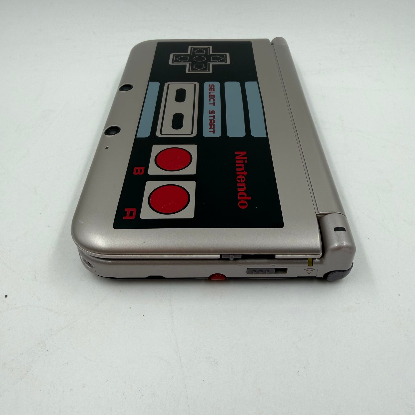 Nintendo 3DS XL Handheld Game Console SPR-S-USZ-C1 NES Edition