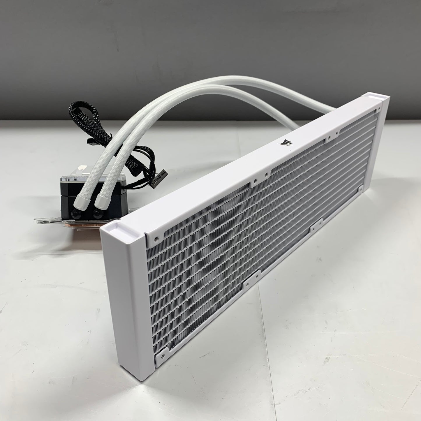 Corsair iCUE H150i Liquid CPU Cooler CW-9060073-WW