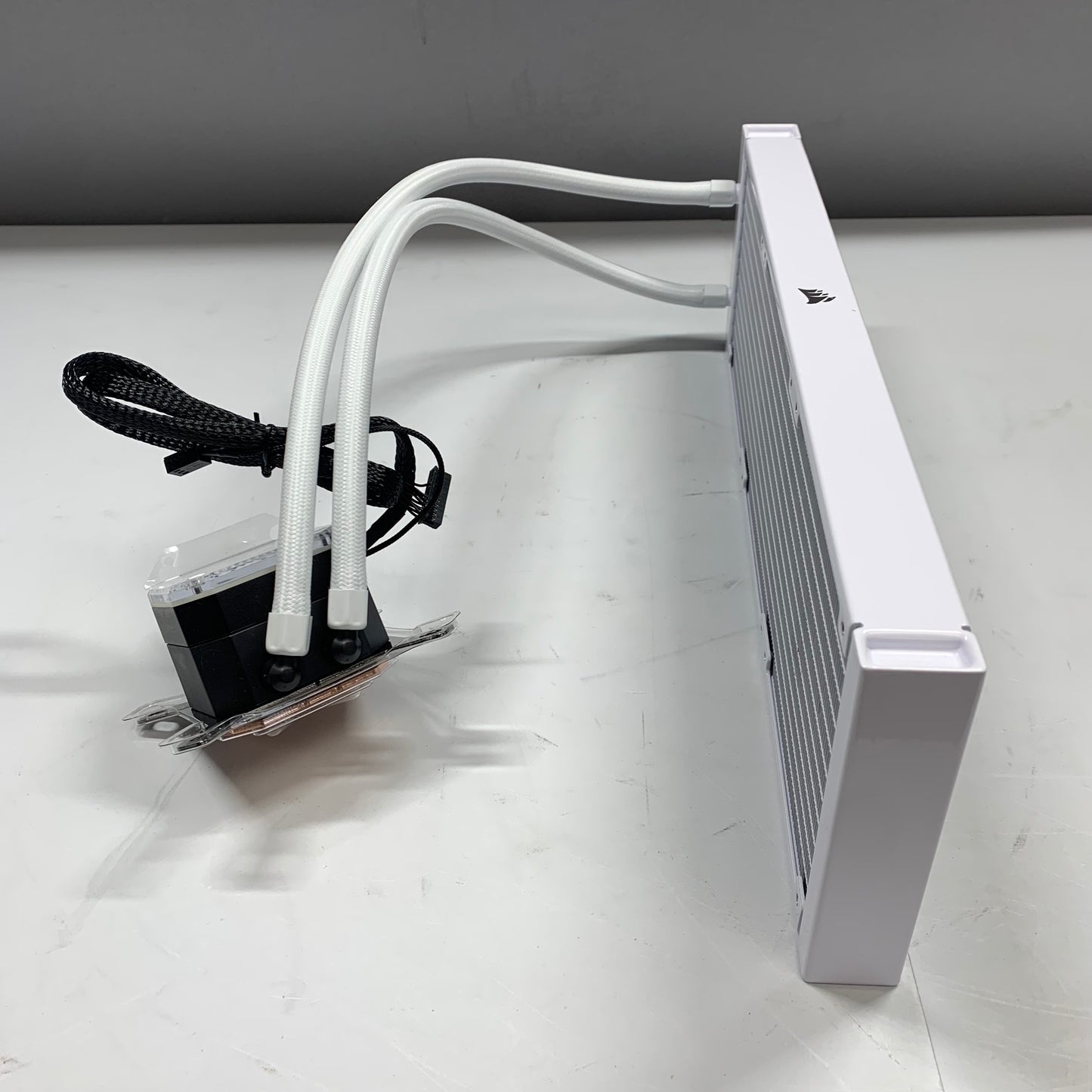 Corsair iCUE H150i Liquid CPU Cooler CW-9060073-WW