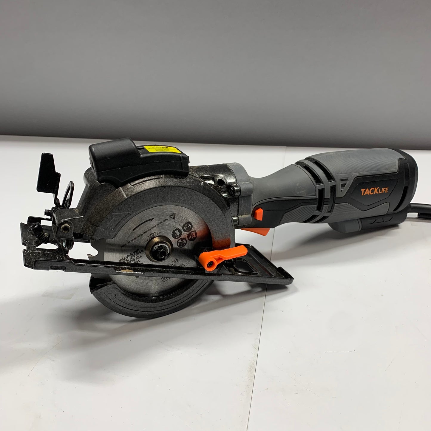 TACKLIFE TCS115A 120V Circular Saw