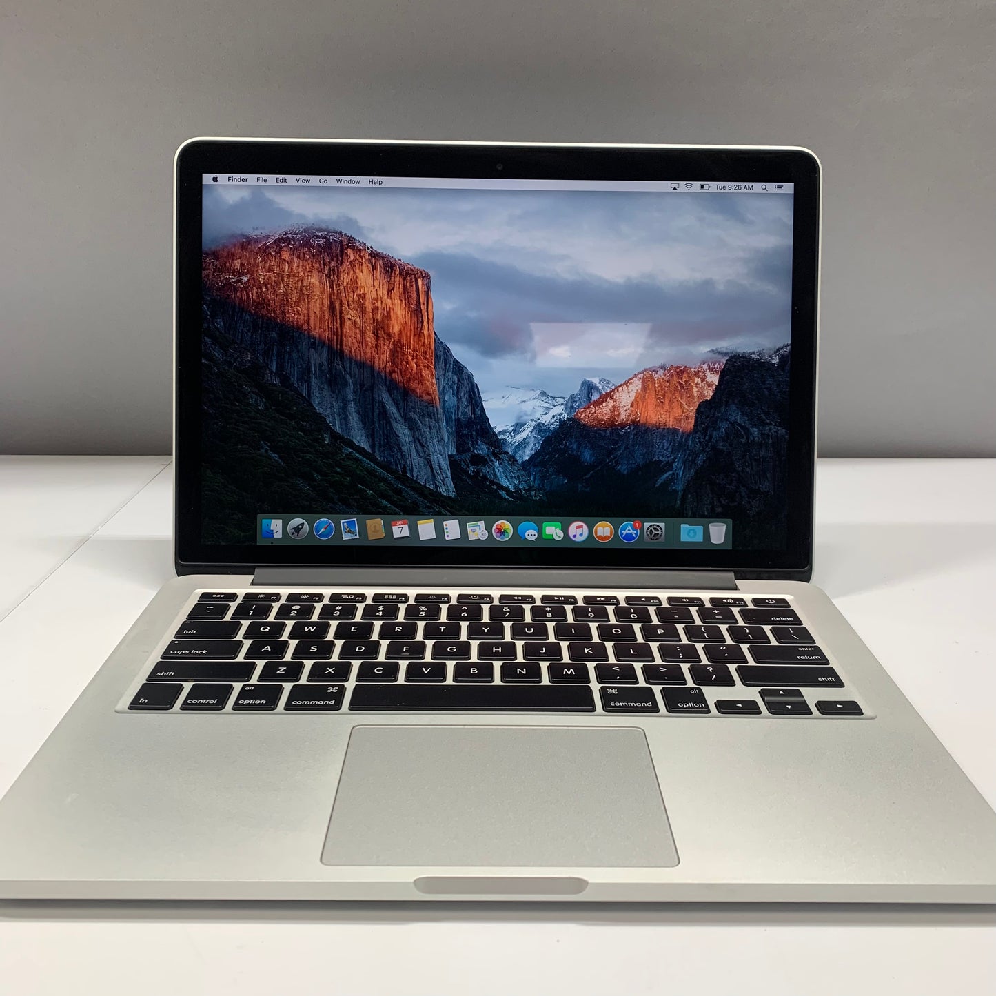 2015 Apple Macbook Pro 13" Core i5 2.7GHz 8GB RAM 128GB SSD Silver A1502