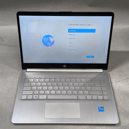 HP Laptop 14-DQ2031WM 14" i3-1115G4 3.00GHz 4GB RAM 128GB SSD