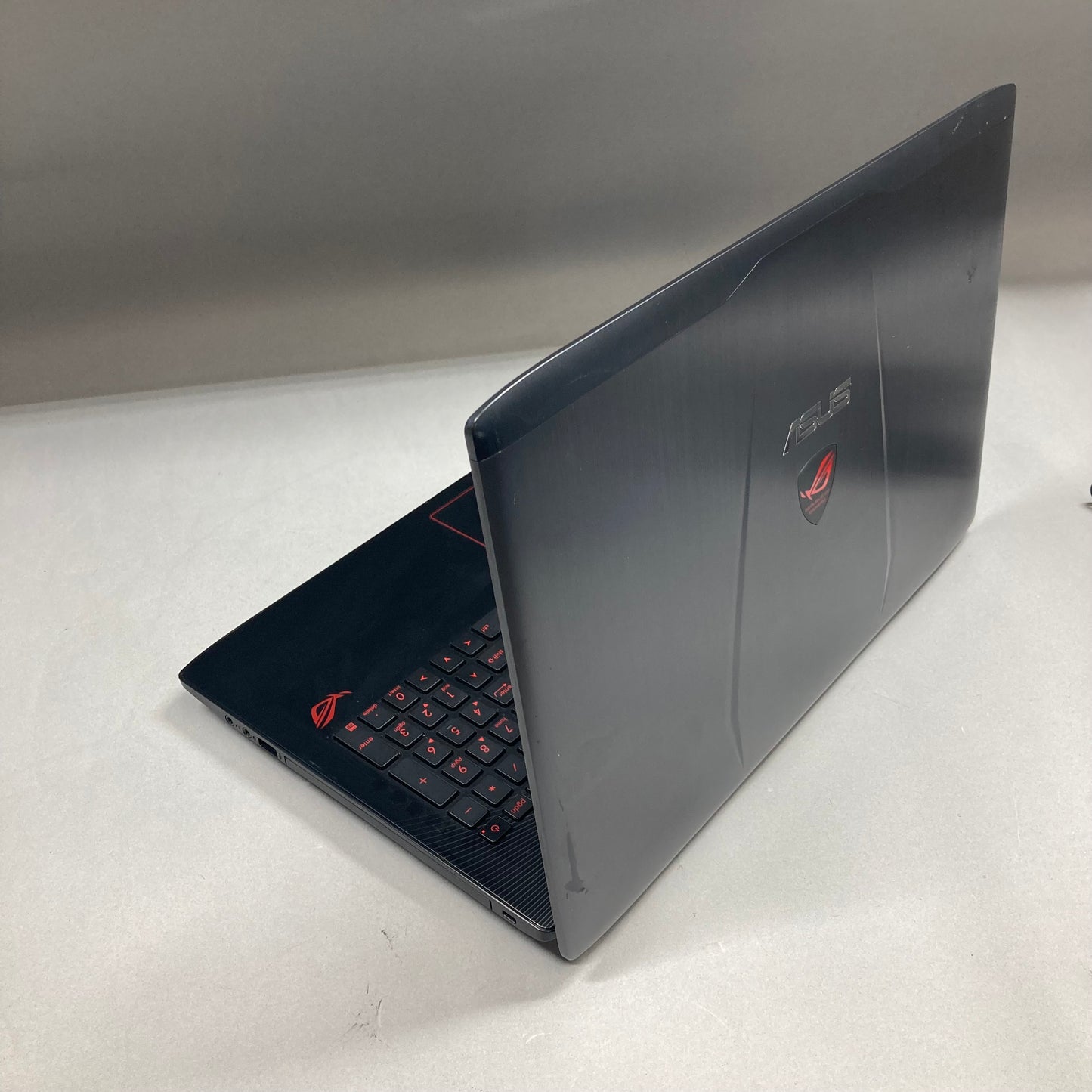 ASUS Notebook GL552V 15.6" i7-6700HQ 2.6GHz 16GB RAM 1TB HDD GeForce GTX 960M