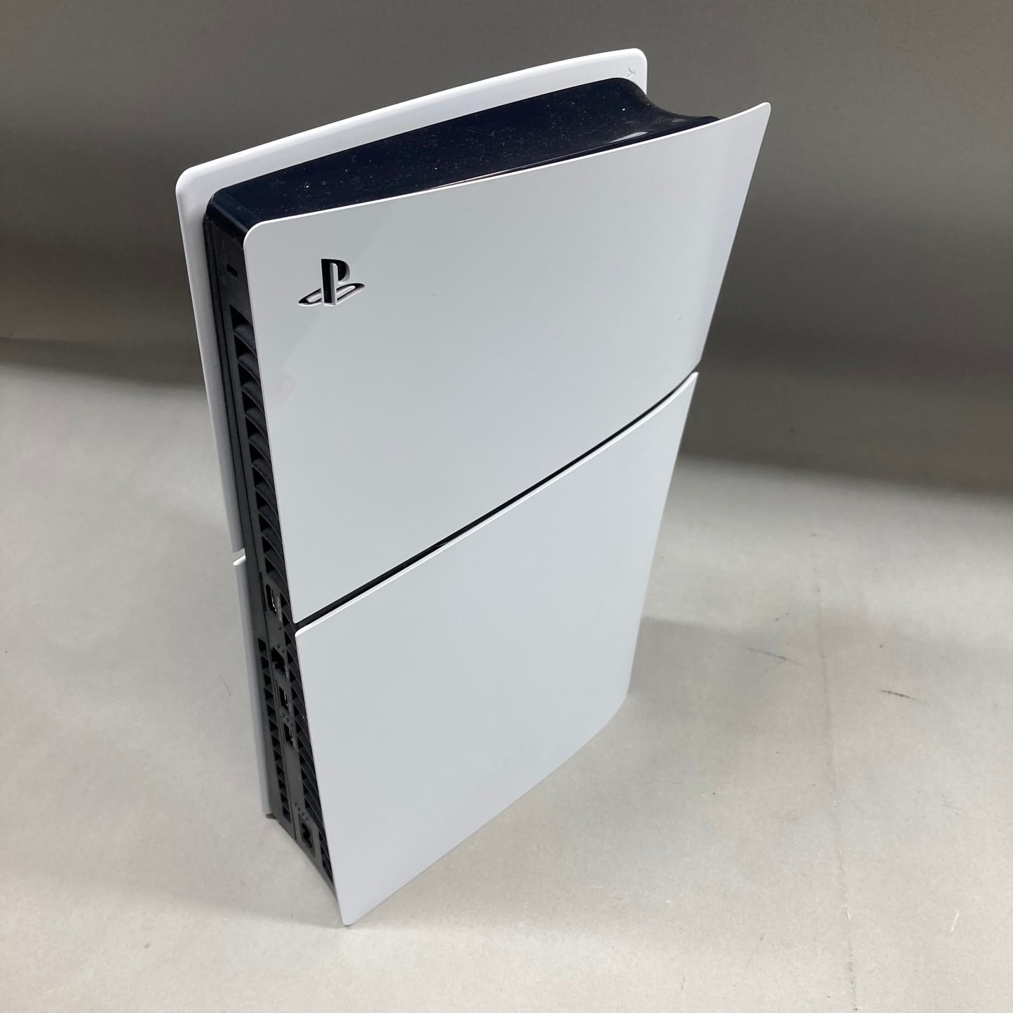 Sony PlayStation 5 Slim Disc Edition PS5 1TB White Console System Bundle