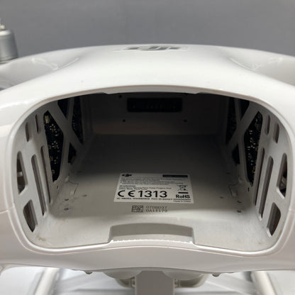 DJI Phantom 4 4K Quadcopter Camera Drone WM330A