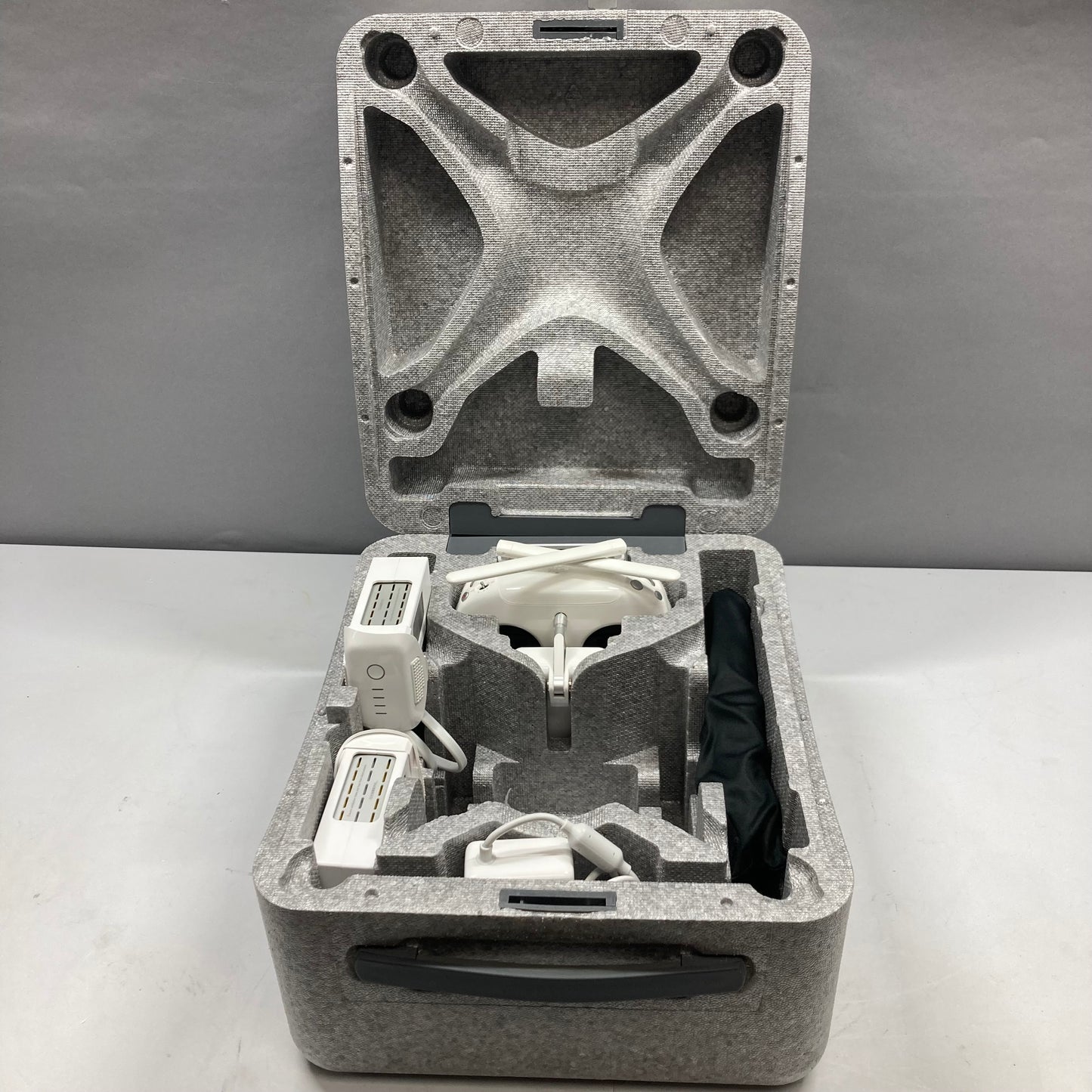 DJI Phantom 4 4K Quadcopter Camera Drone WM330A