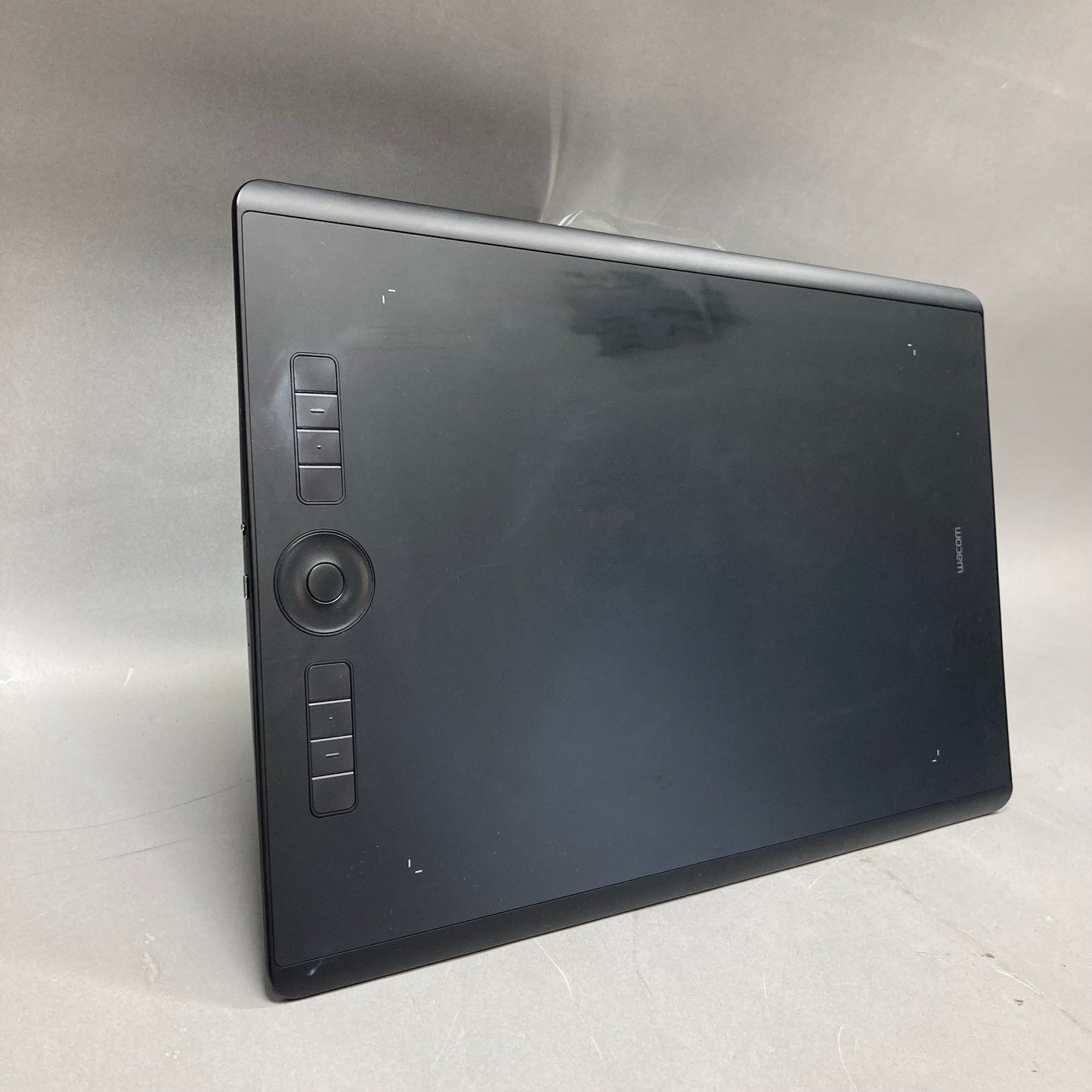 Wacom Intuos Pro Paper Edition Black PTH860P