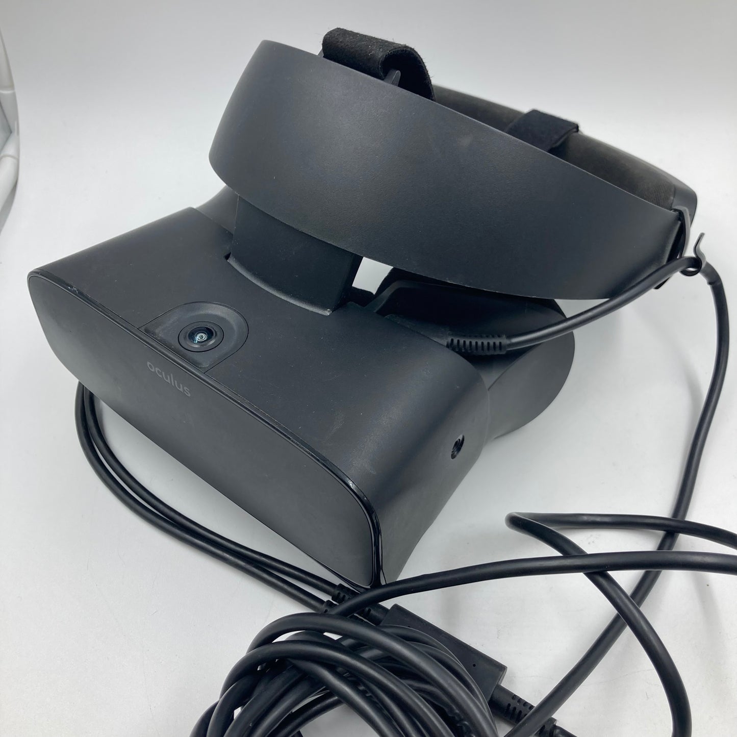 Lenovo Rift S Standalone All-in-One VR Headset