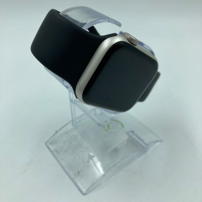 GPS Only Apple Watch Nike SE 40MM Pink Aluminum Black Sport Band A2726