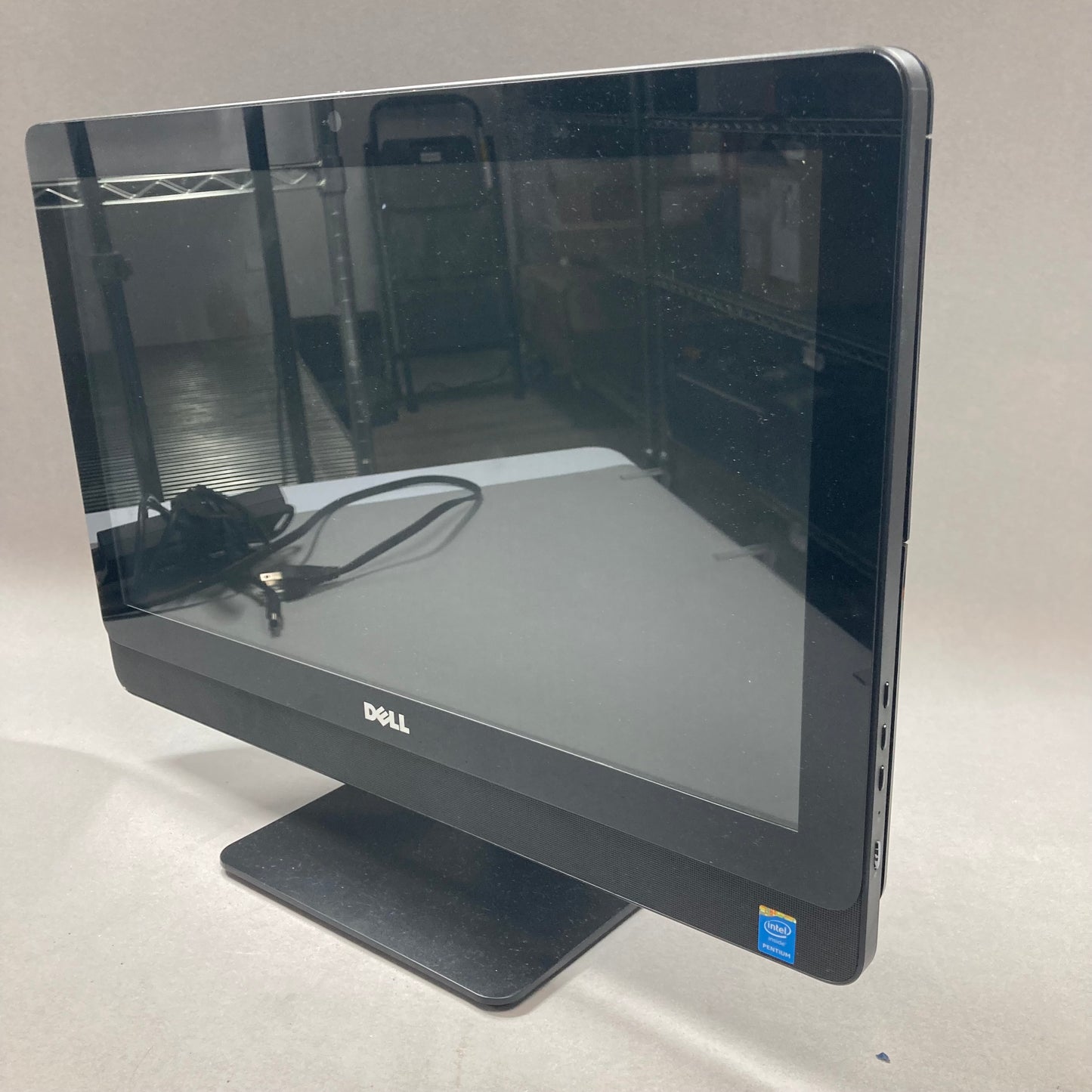 Dell Inspiron 2 3048 SERIES 19.5" Intel Pentium G3220T 2.60GHz 4GB RAM