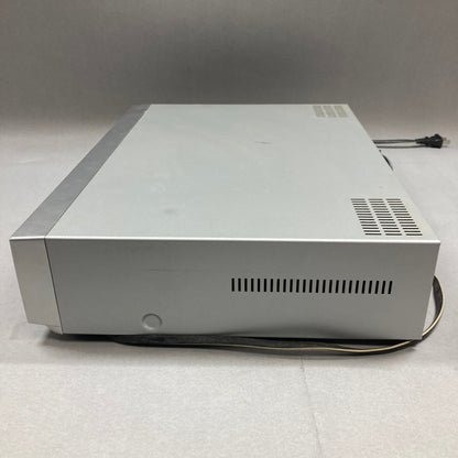 Sony Hi-Fi Stero DVD Player / Video Cassette Recorder SLV-D100