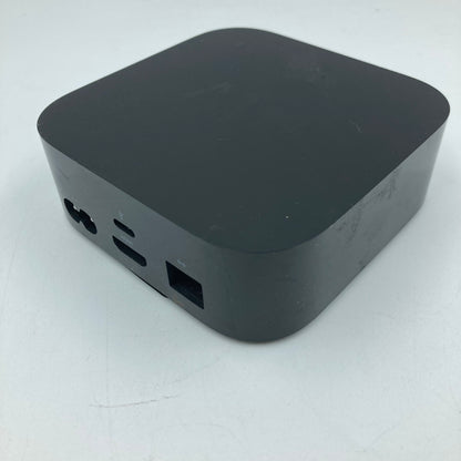 Apple TV 4K 1st Gen 32GB Digital HD Media Streamer MHY93LL/A WiFi + Ethernet