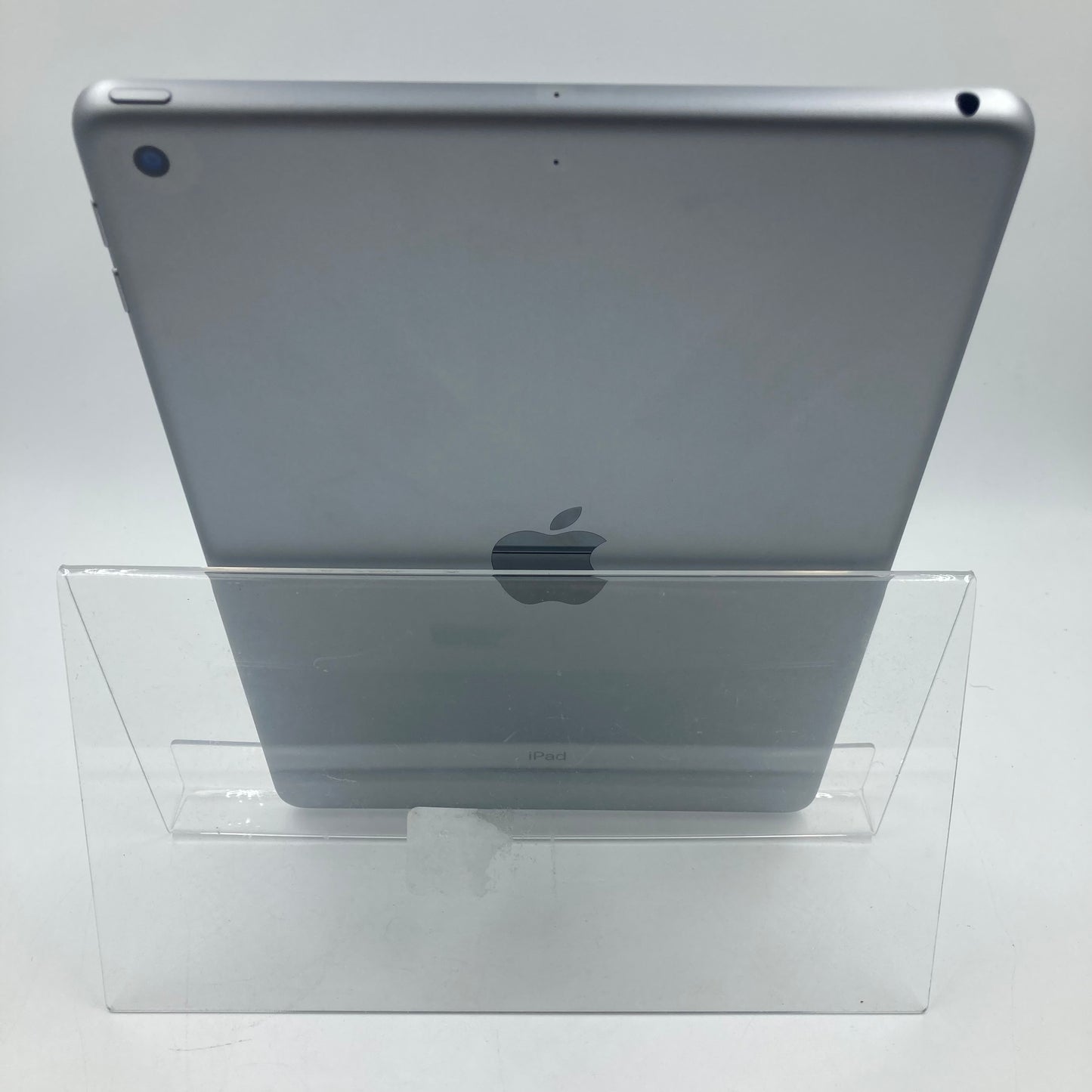 WiFi Only Apple iPad 6th Gen 32GB 17.5.1 SPACE GRAY MR7F2LL/A