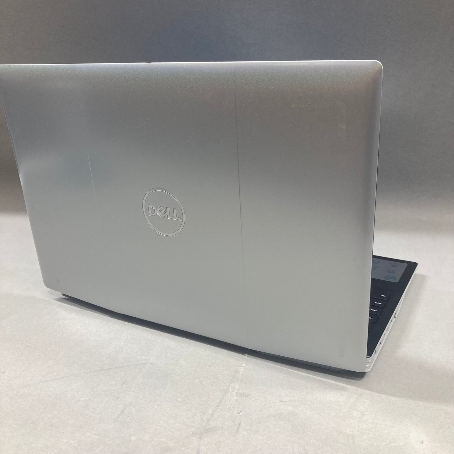 Dell G5 SE P98f 15.6" Ryzen 7 4800H 2.9GHz 16GB RAM 1TB SSD Radeon RX 5600M